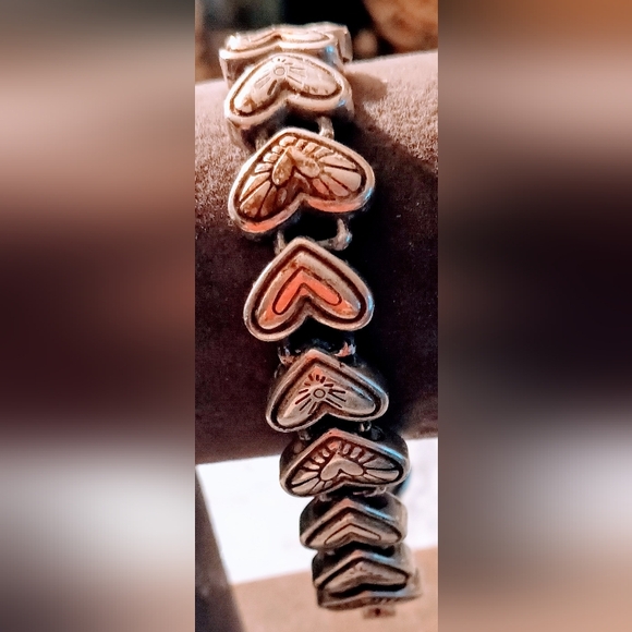 Brighton Silvertone Heart cluster Pattern design size 7 bracelet - Picture 2 of 4